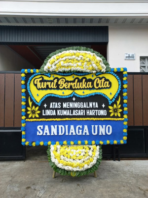 Papan Bunga Duka di Roban